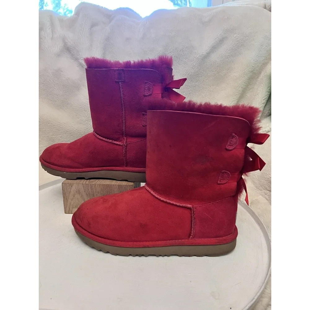 UGG Fuchsia pink Bailey Bows Boot Sz 4 Colorblock Suede Sheepskin Lined Boho